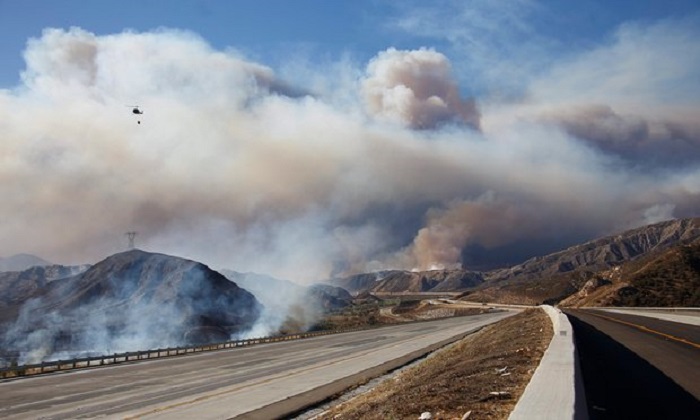Blue Cut fire scorches 9,000 acres and forces evacuation of 80,000 in California
